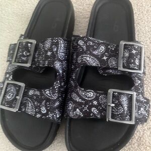 Mix No. 6 Fifer Sandal